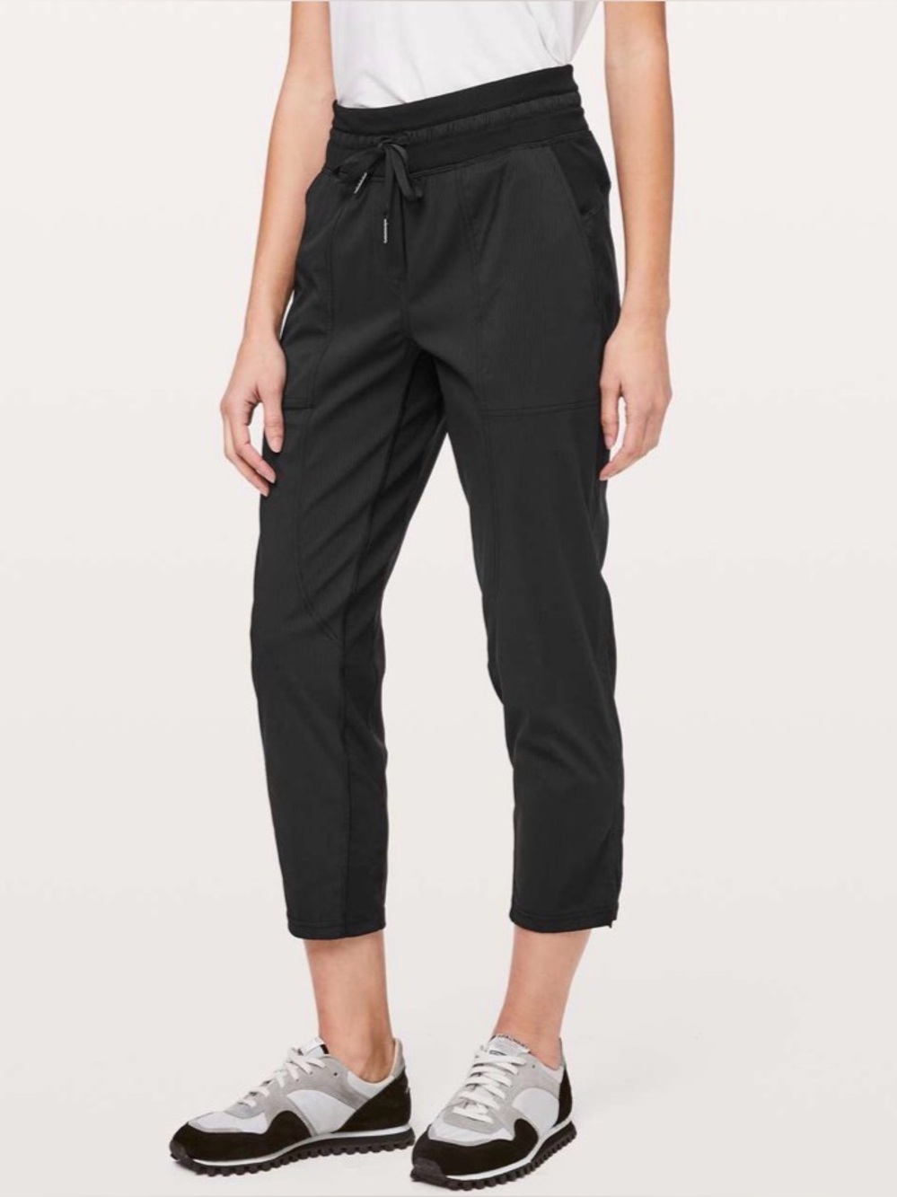 Lululemon Dance Studio Crop 25” Black Sz. 6